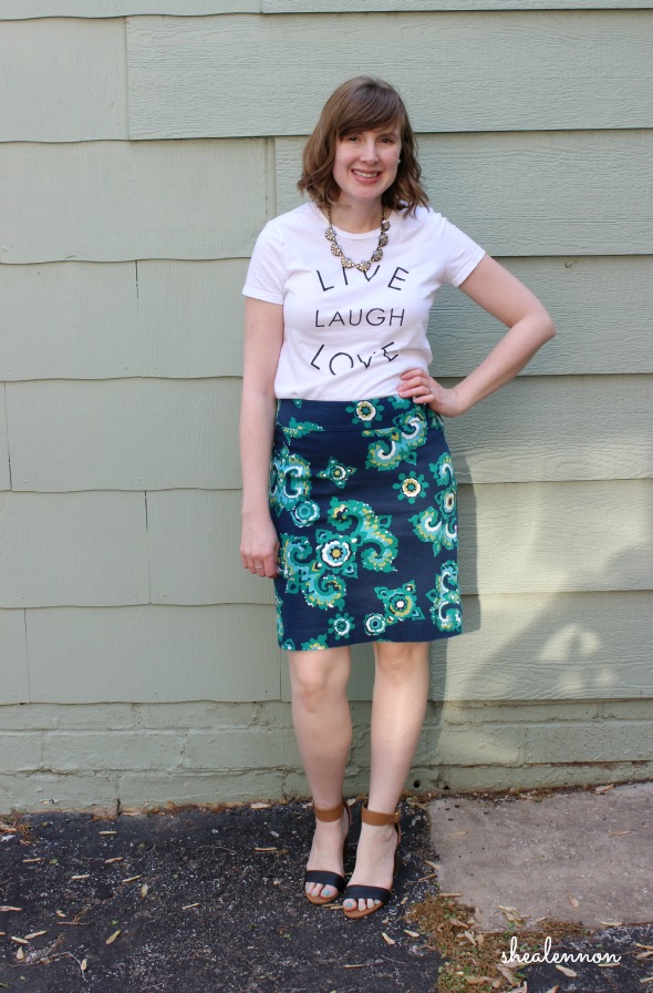 Graphic tee with print pencil skirt | www.shealennon.com