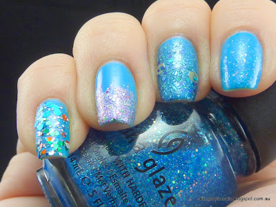 Blue Glitters nail polish