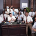 Migos, Jimmy Fallon & The Roots Perform "Bad & Boujee" With Office Supplies