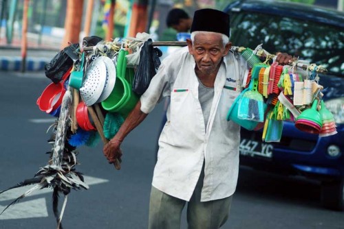 Meski Melakukan Sholat, Puasa, Sedekah, Dosa ini Tak Akan Terhapus Kecuali dengan Melakukan ini