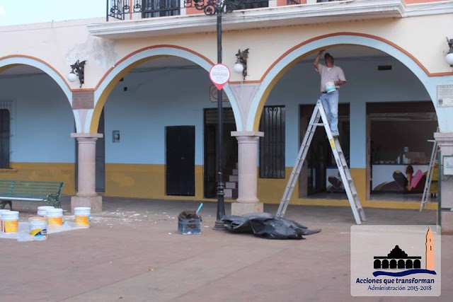 Arreglan las calles La Paz y Esperanza en Acatic