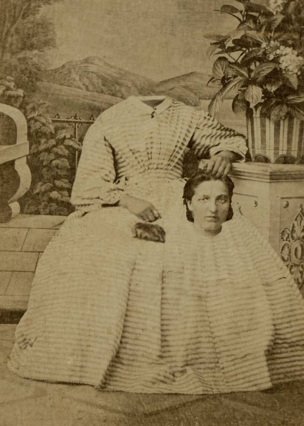 Before the Photoshop: Here Are 20 Creepy Headless Portraits From the