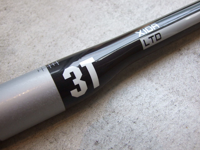 SALE／74%OFF】 新品 3T カーボンフラットバー 720mm バック3