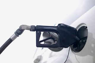 Governo deve reajustar a gasolina em 10%