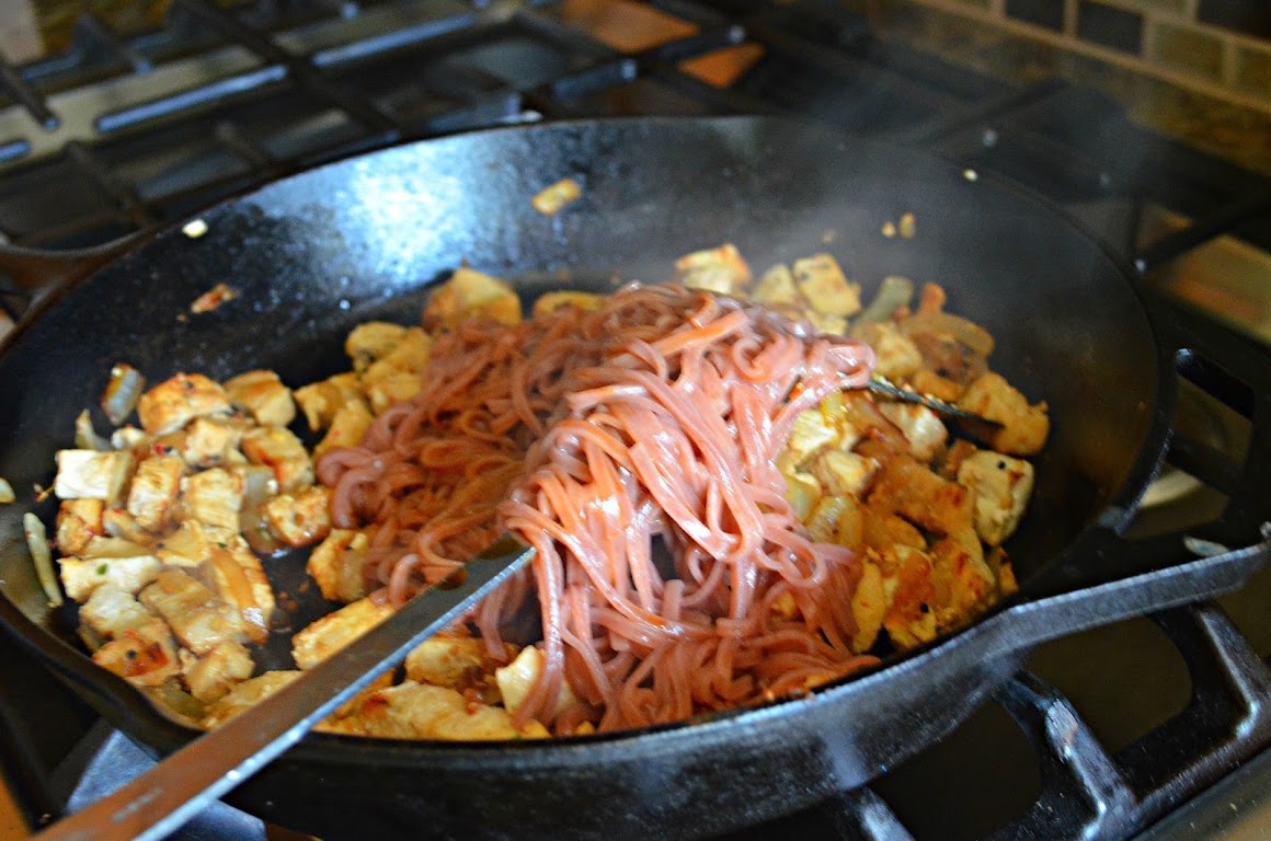 Lettuce Wraps With Stir-Fry Rice Noodles