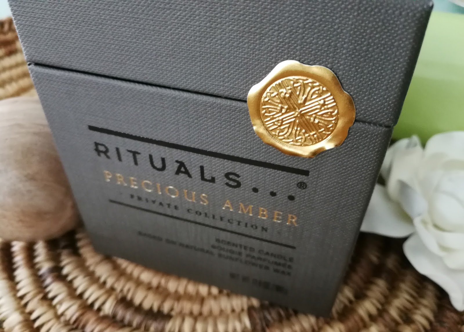 Rituals Precious Amber Duftkerze - Slow down and enjoy - FLYINGHOUSEWIVES