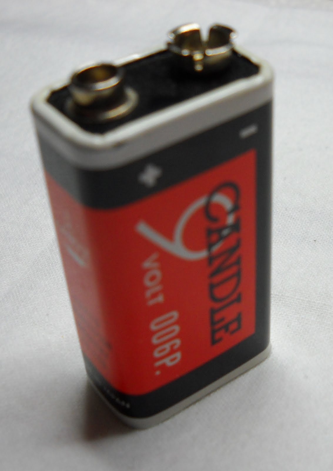 Mikes Old Radios How much is an old, dead, 9 volt battery worth