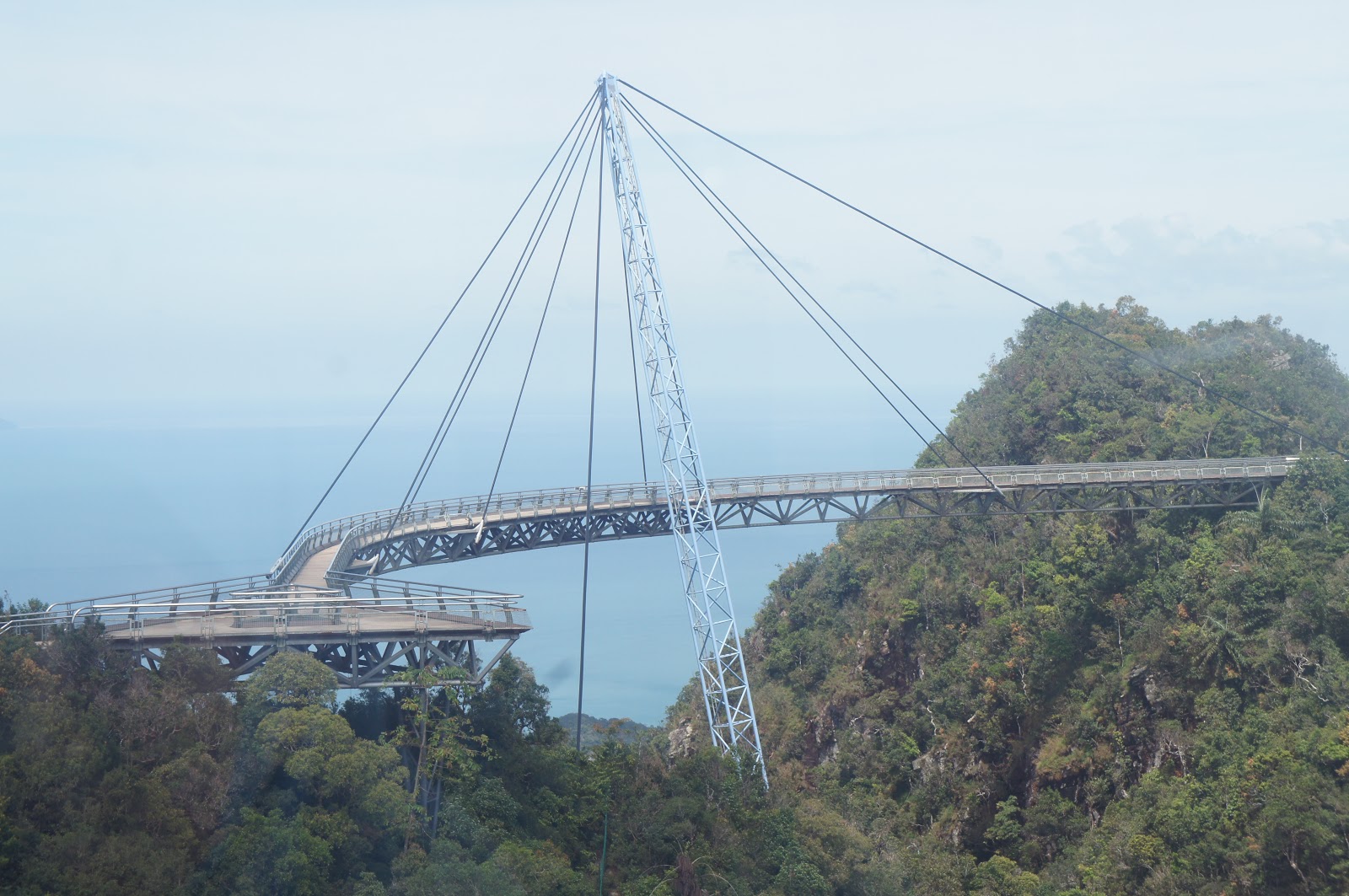 Jari Enam: Skyfall ... ops SkyBridge, Langkawi...