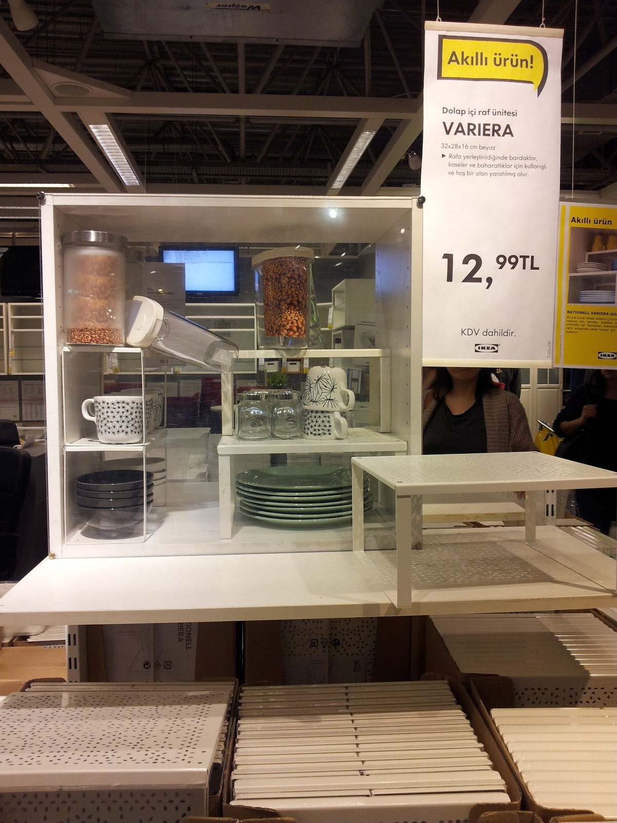  IKEA  dan Raf  ve Dolap  i D zenleyiciler