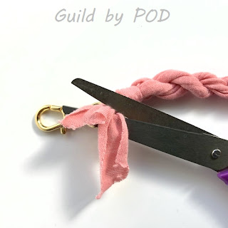 Guild by POD 毛糸ズキ！ツイストショルダーストラップの作り方