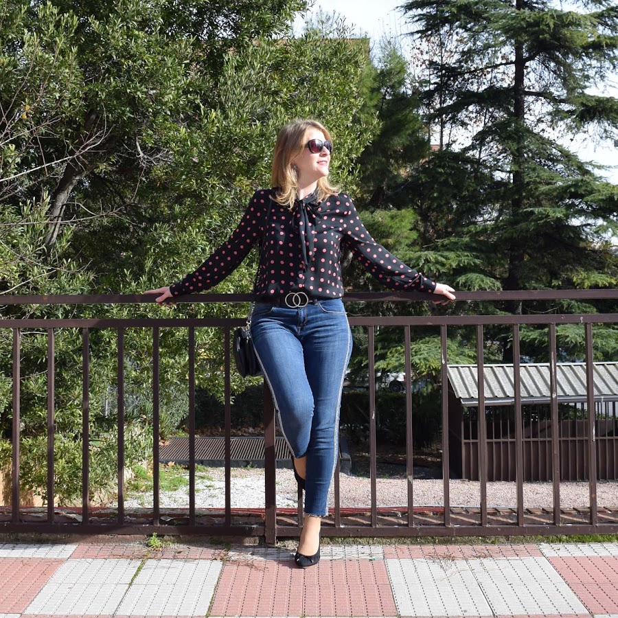 De_lunares_y_vaqueros