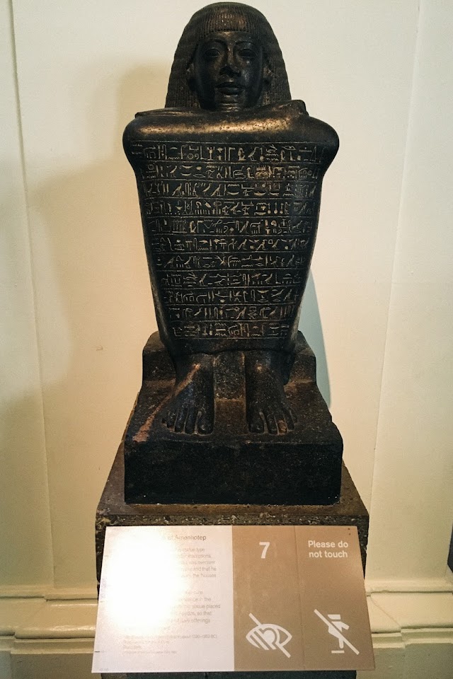Black statue of Amenhotep