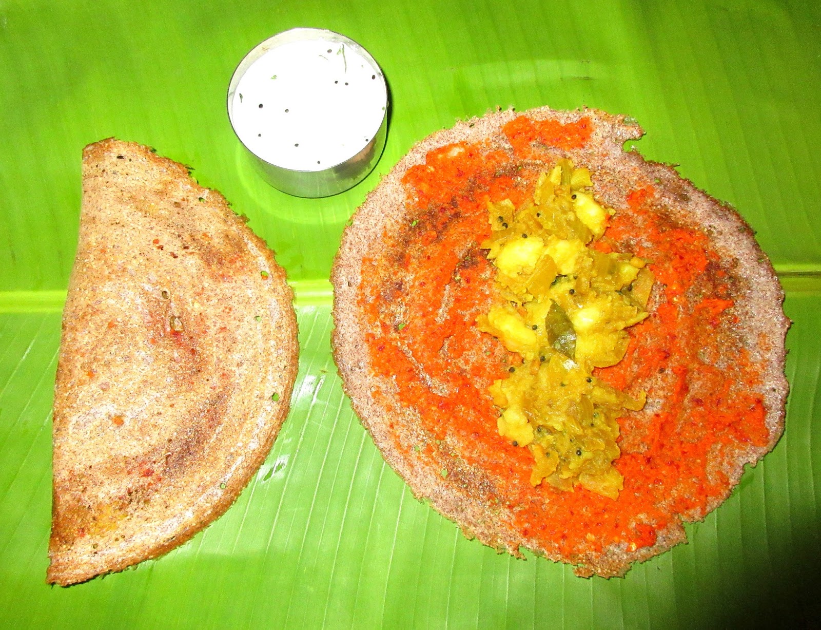 Archies Authentic Touch Ragi Masala Dosa, Kempu Chutney, Potato Palya