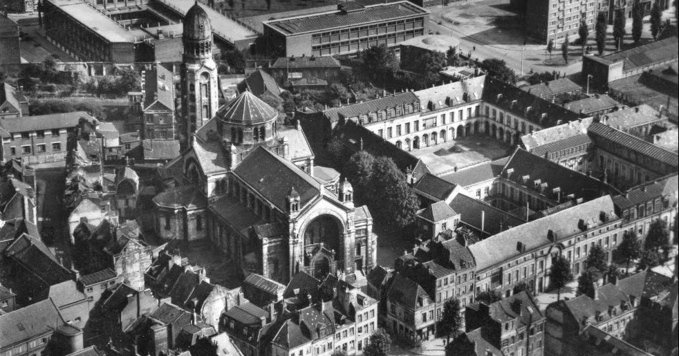 Histoires et Familles du Nord LES SECRETS DE SAINTSAUVEUR EN LILLE Histoires et Familles du Nord LES SECRETS DE SAINTSAUVEUR EN LILLE