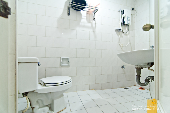 Hotel 45 Baguio Toilet