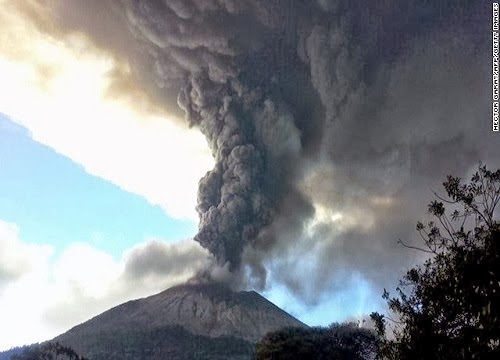 ALTA PROBABILIDAD DE NUEVA ERUPCION EN EL VOLCAN CHAPARRASTIQUE, EL SALVADOR, 23 DE JULIO 2014