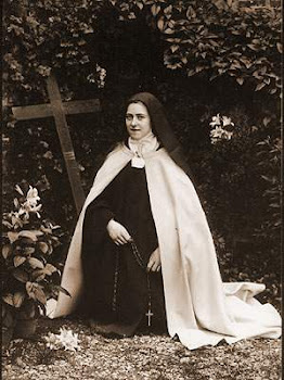 St.Therese dari Lisieux