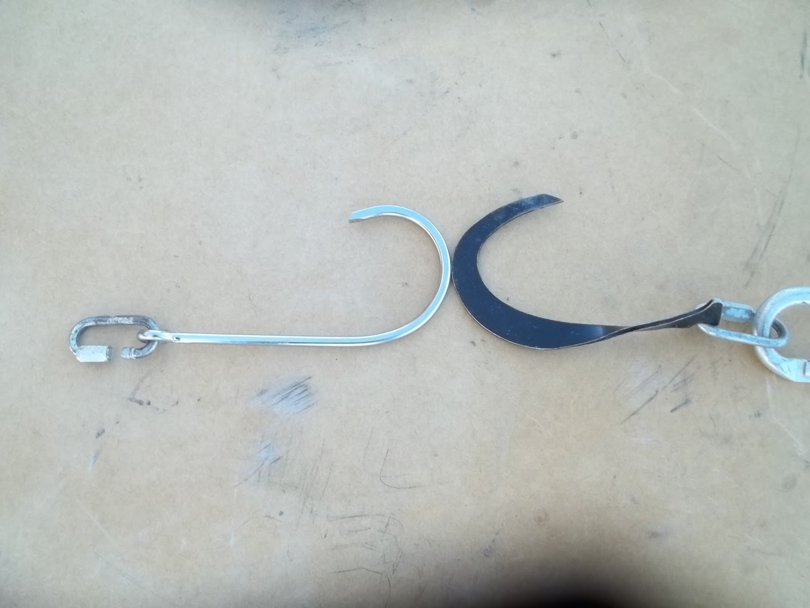 Death Valley Canyoneers Ibis hook vs alligator hook