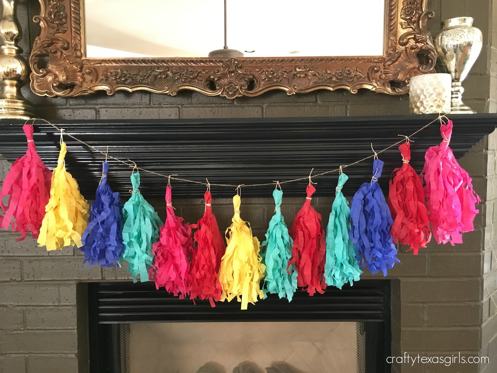 Crafty Texas Girls DIY Crepe Paper Tassel Garland