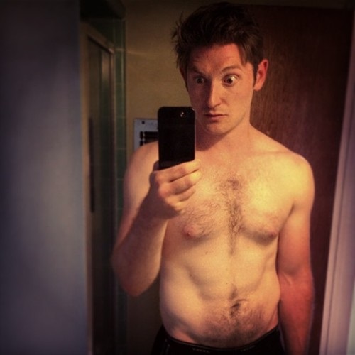 Lucas Neff: Beefcake and Gay Characters after "Raising Hope" .