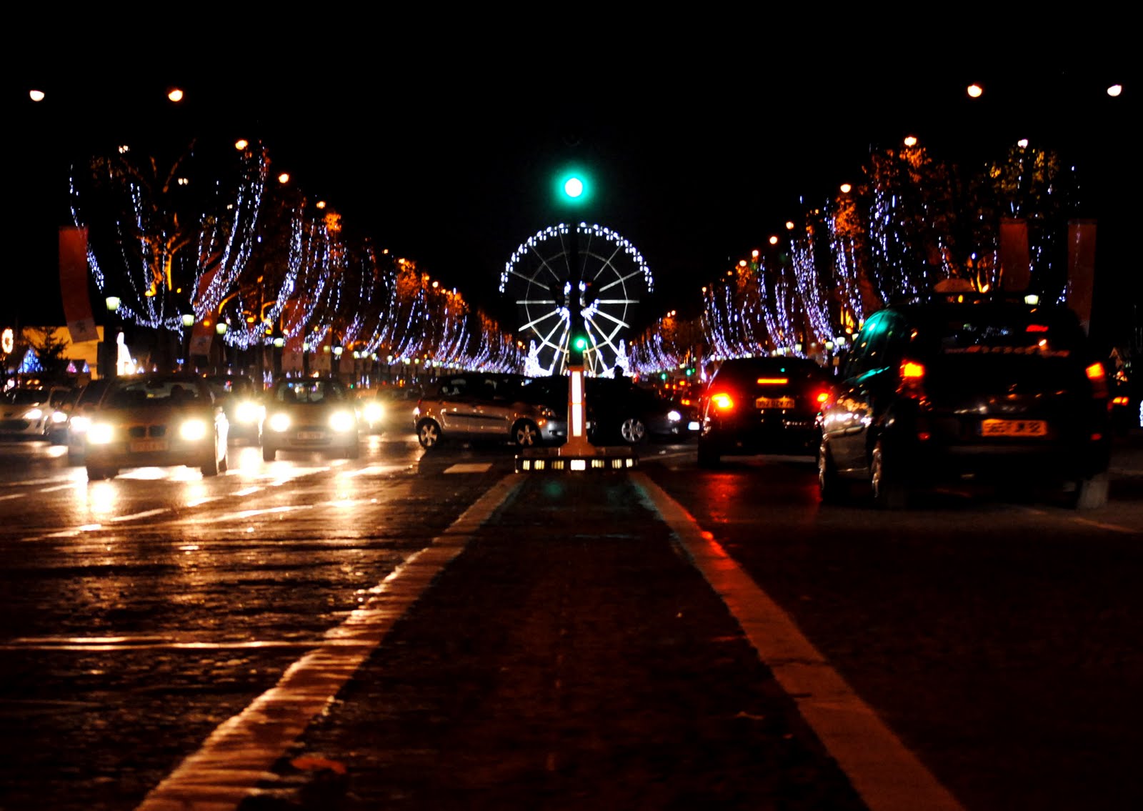 Paris: Paris at Christmas