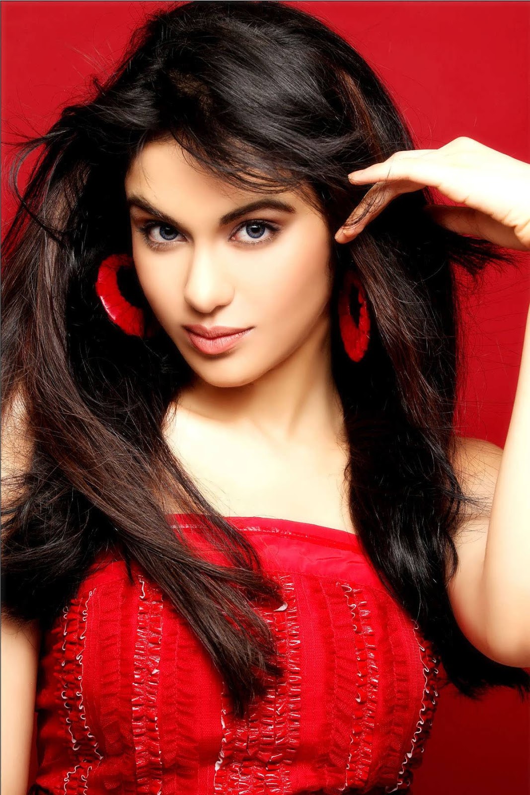 Adah Sharma HQ Cute Still Latest Photo Gallery Actress Spicy Photos 