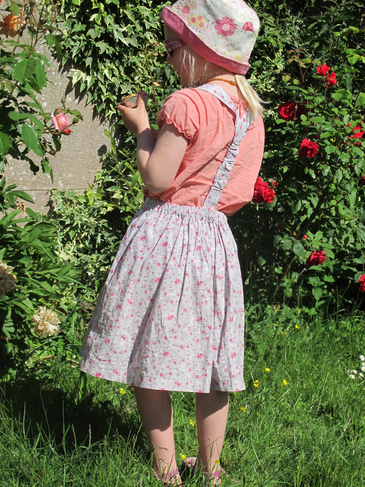 Les petits trucs d'Azra?�l: La jupe ?� bretelles