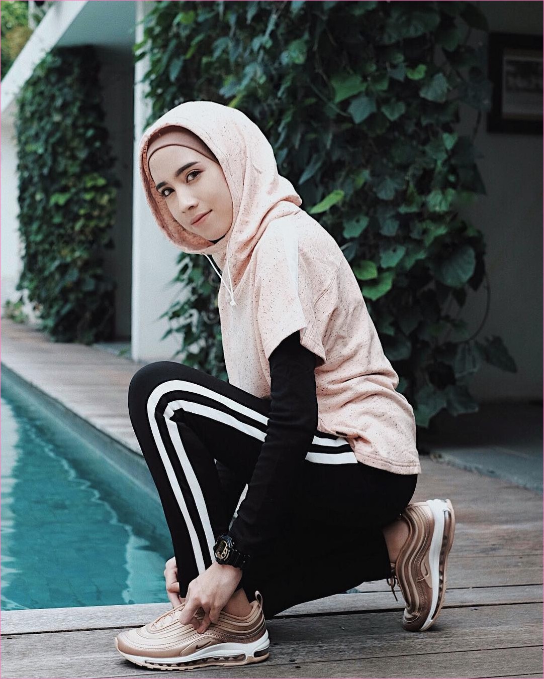 lihat Outfit Baju Hijab Casual Untuk Olahraga Ala Selebgram 2018
