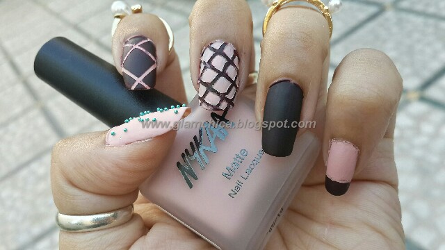 Nykaa Matte Nail Lacquer Pink Meringue & Black Cherry Pie : Review, Price & Swatches