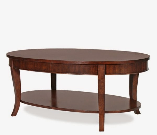Oval table: a very inspiring piece of furniture!