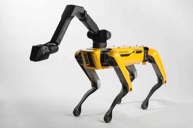 así funcionan los perros robots con fuerza para arrastrar camiones