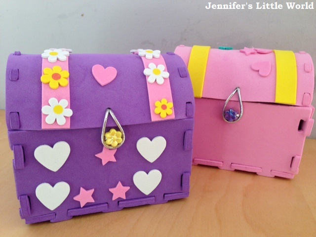 Jennifer's Little World blog - Parenting, craft and travel: Valentine's Day  crafting with Baker Ross