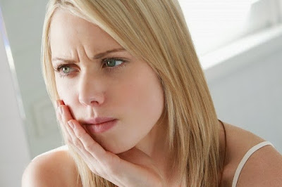 Nguyên nhân gây ê răng khi niềng răng là gì?