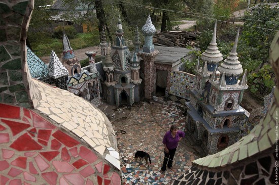 fuyo!!! Pasangan Russia Bina Istana Impian Sendiri