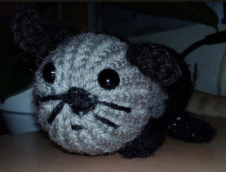 gato de lana gato de lana