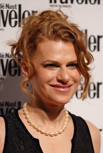 Sandra Bernhard