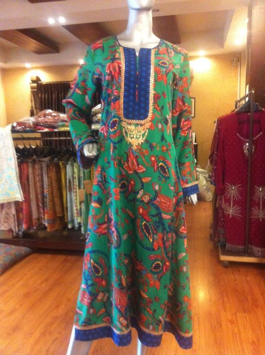 Sindhi Machine Embroidery Kurta in BoskiLinenCotton by Sophia