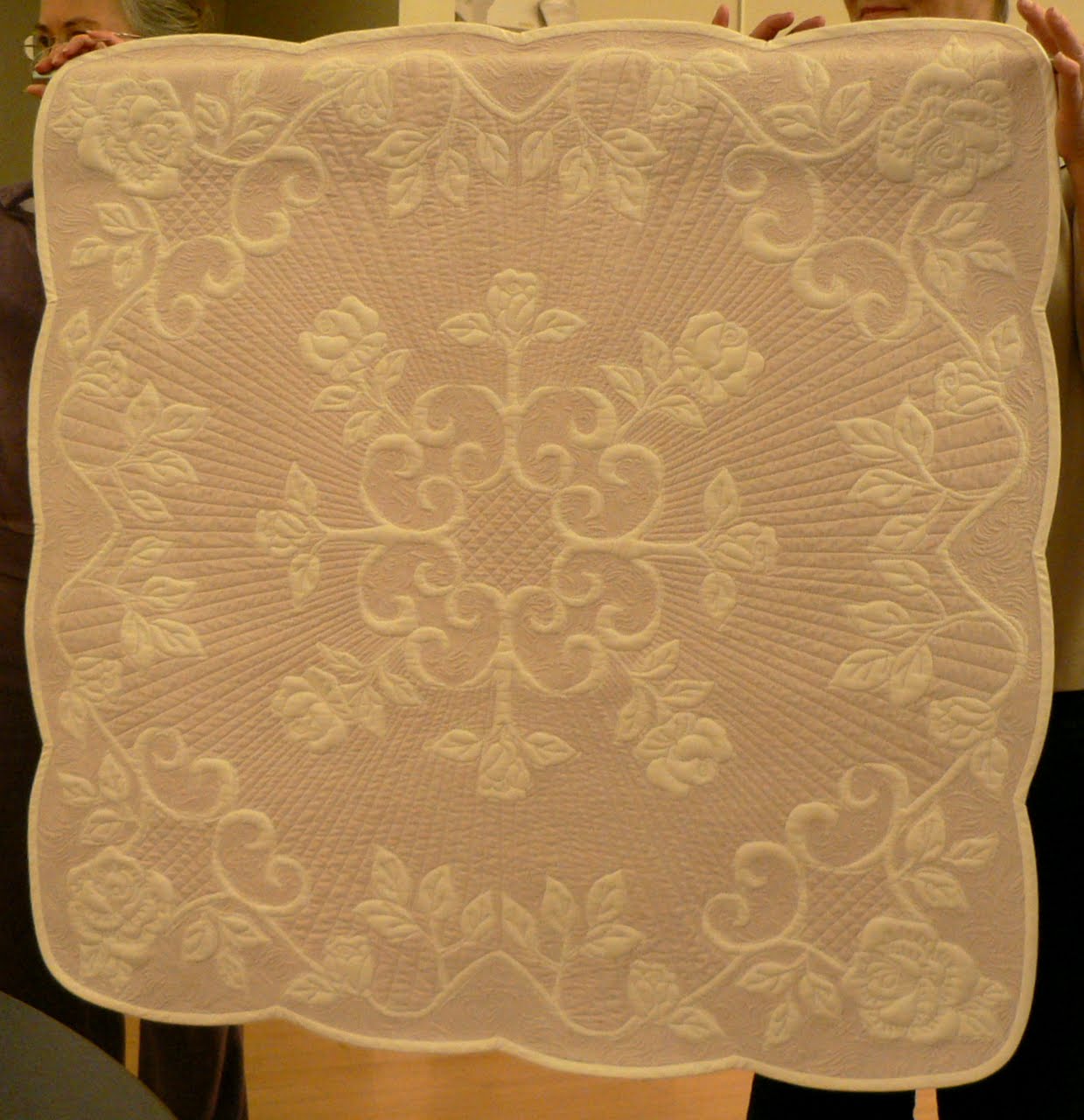 APPLIQUE ON THE GO Clamshell Quilt Guild Night with Pat Ferguson