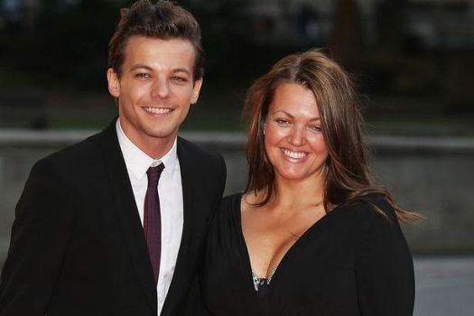 dd Louis Tomlinson Loses his 42yr old mum after battle with leukaemia