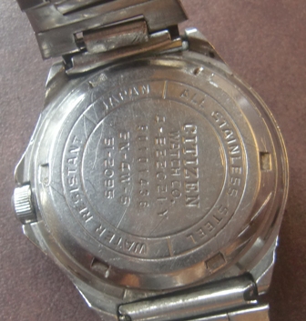 PANGKALAN JAM 168: CITIZEN AUTOMATIC WATER RESISTANT 100 M 