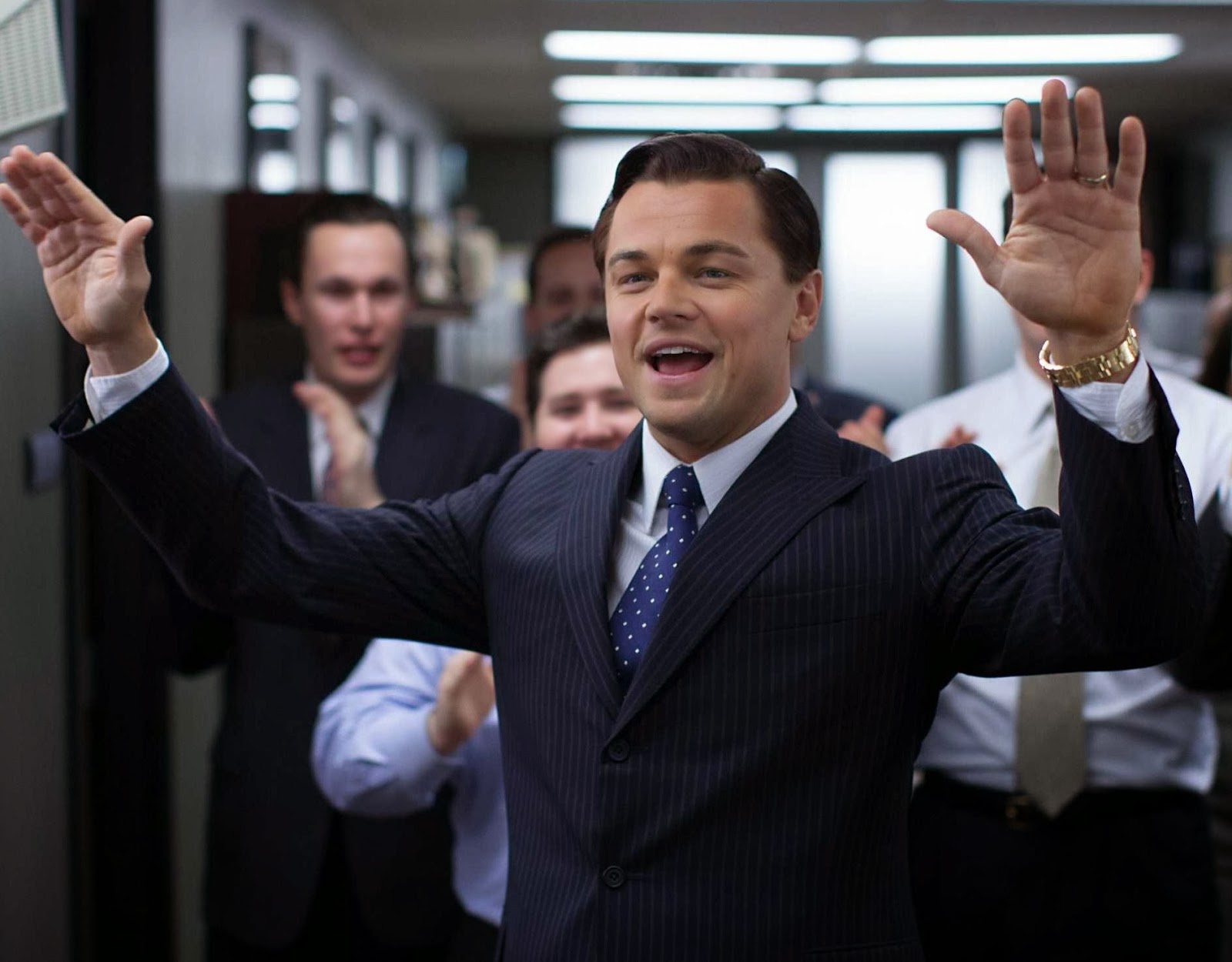 Esculpiendo el tiempo El lobo de