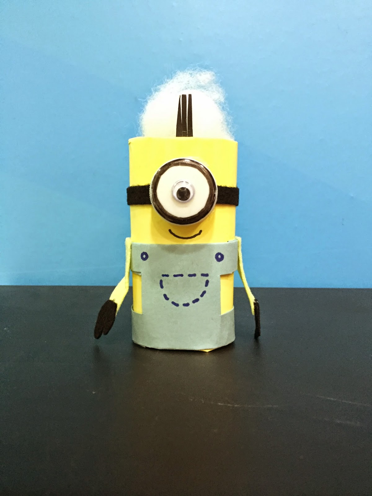 Simple Art At Home: Recycle Toilet Roll Minion