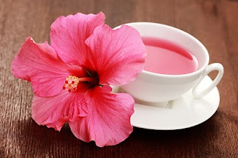 Abaixe naturalmente sua pressão sanguínea bebendo o chá do hibiscos