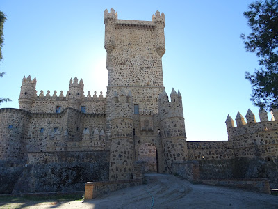 Entrada al Castillo de Guadamur