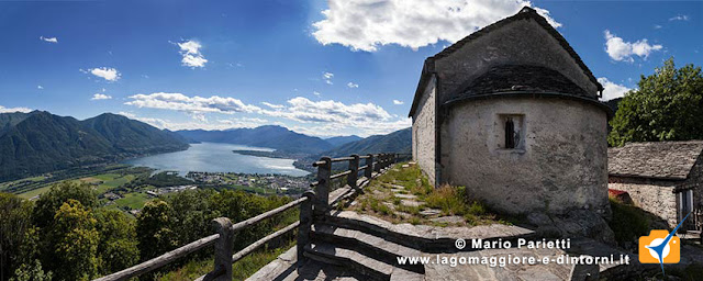 La chiesa e la vista panoramica ai Monti di Ditto La chiesa e la vista panoramica ai Monti di Ditto