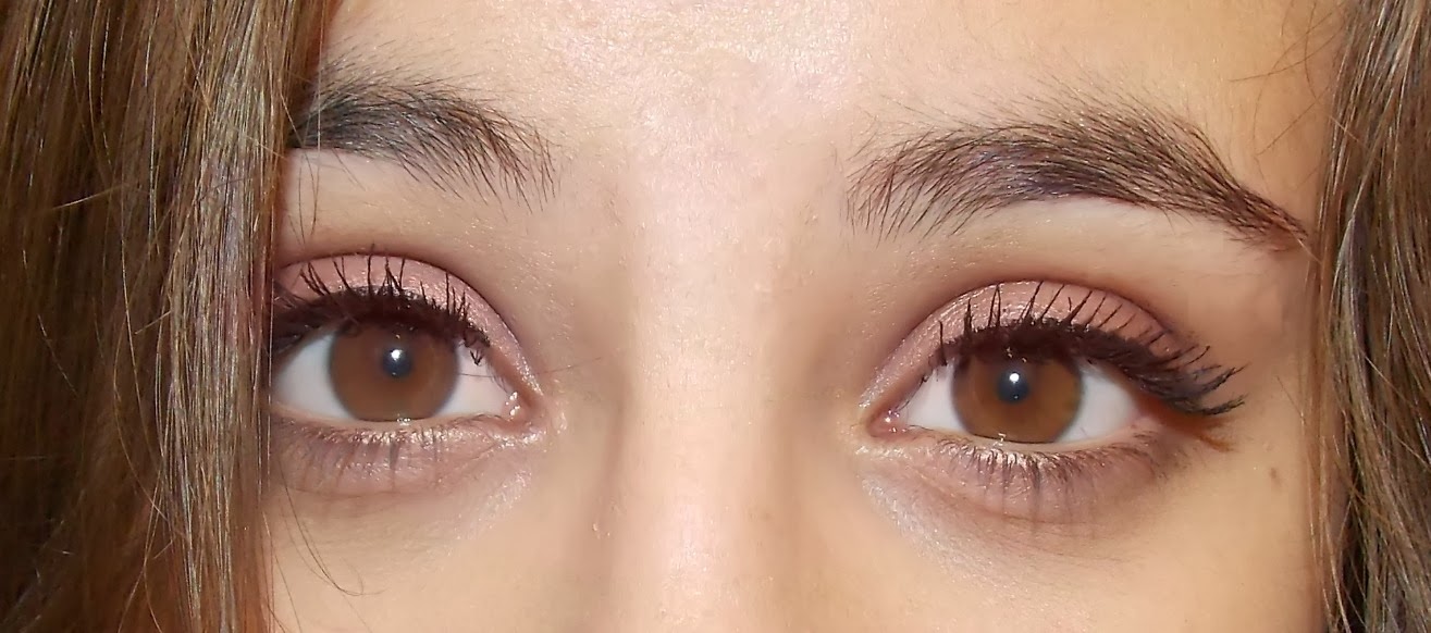 Mascara for Fuller Lashes