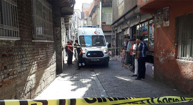 Diyarbakır Sur'da patlama: 1 yaralı Diyarbakır Sur'da patlama: 1 yaralı
