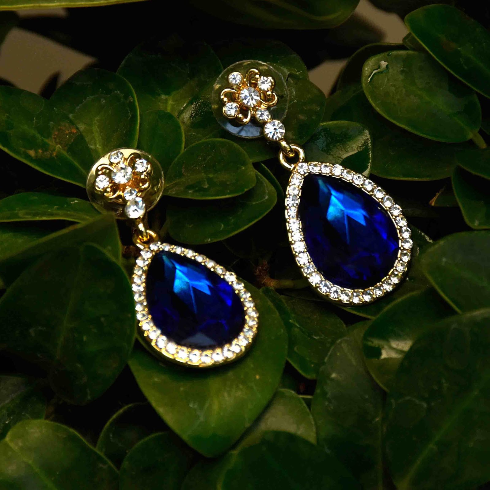 Buy Royal Blue Stone Fashion Ear Drops Online|Kollam Supreme