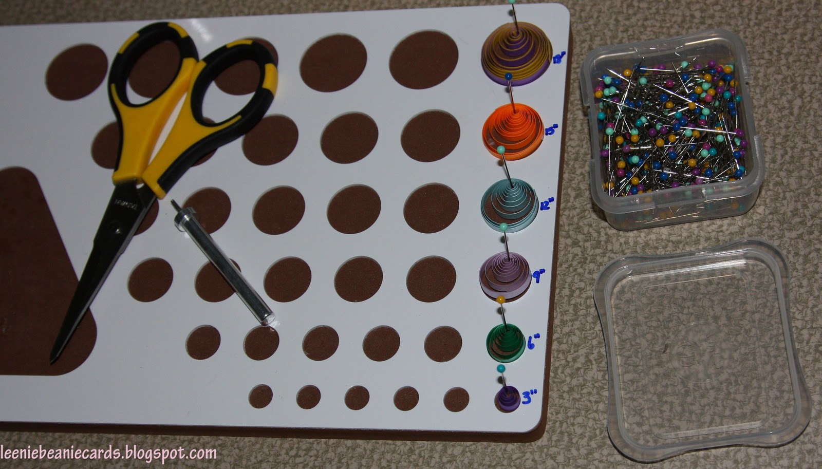 Love in Envelope Quilling Board 101