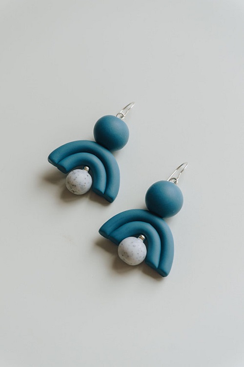 Minimalist Polymer Clay Jewelry by Studio Iebis / The Beading Gem